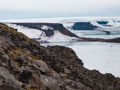 Gletscherlandschaft auf Franz-Josef-Land. (© Parshina Olga )